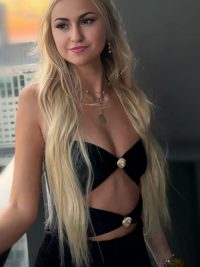 Belinda Top Escort Bonn 6