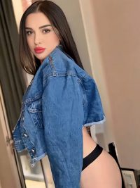 Kenia Top Escort Bonn 3